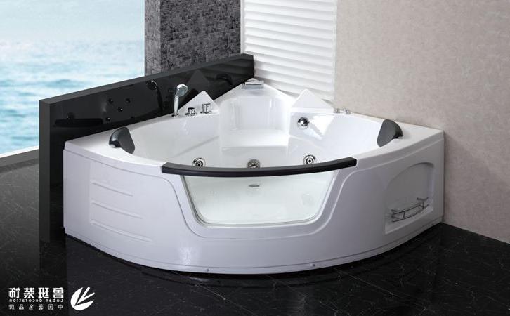 装修小常识之浴缸如何安装，从此您家的卫生间与众不同!3